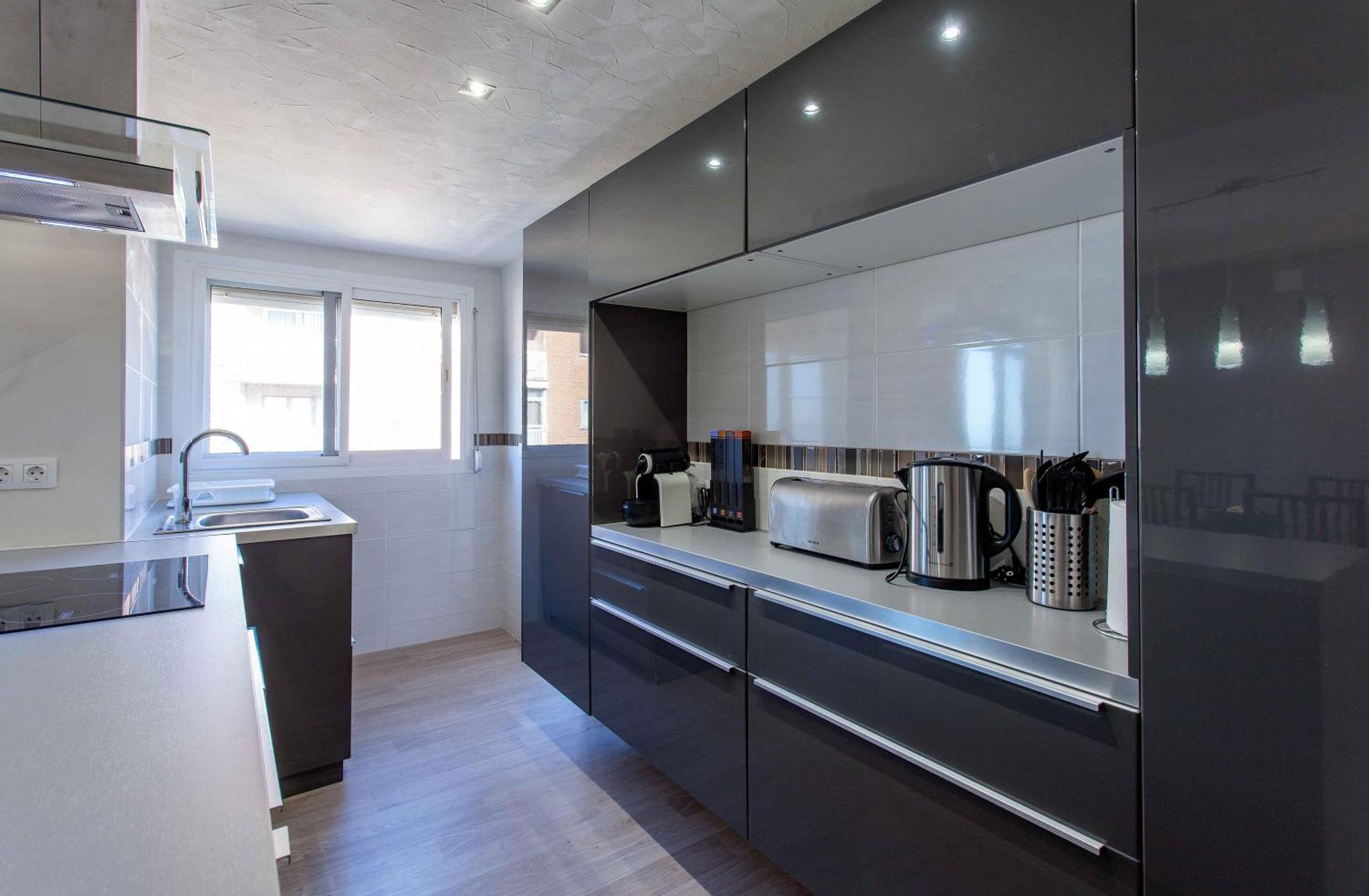 Apartment Malvarrosa Beach Cavite Valencia Bagian luar foto