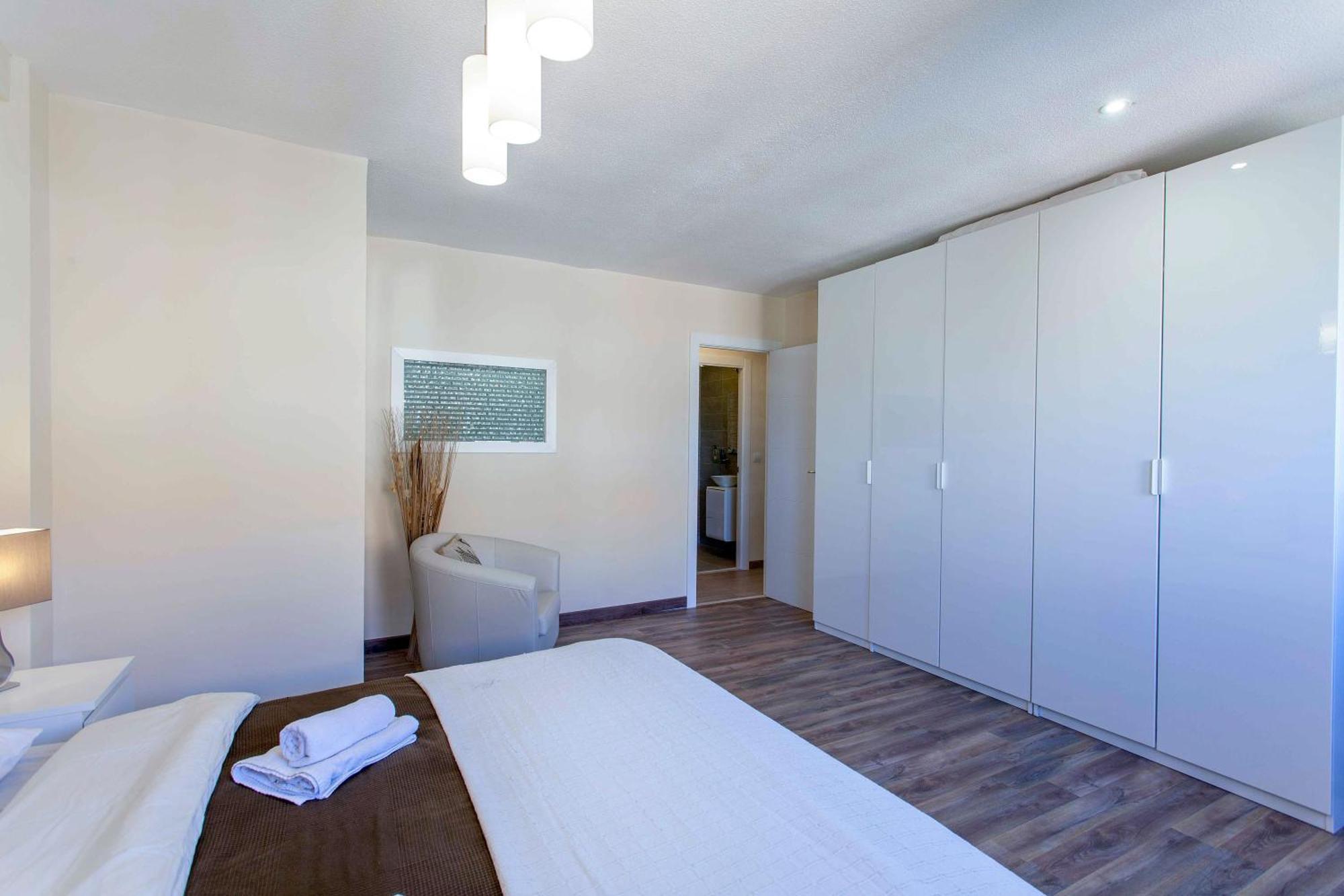Apartment Malvarrosa Beach Cavite Valencia Bagian luar foto