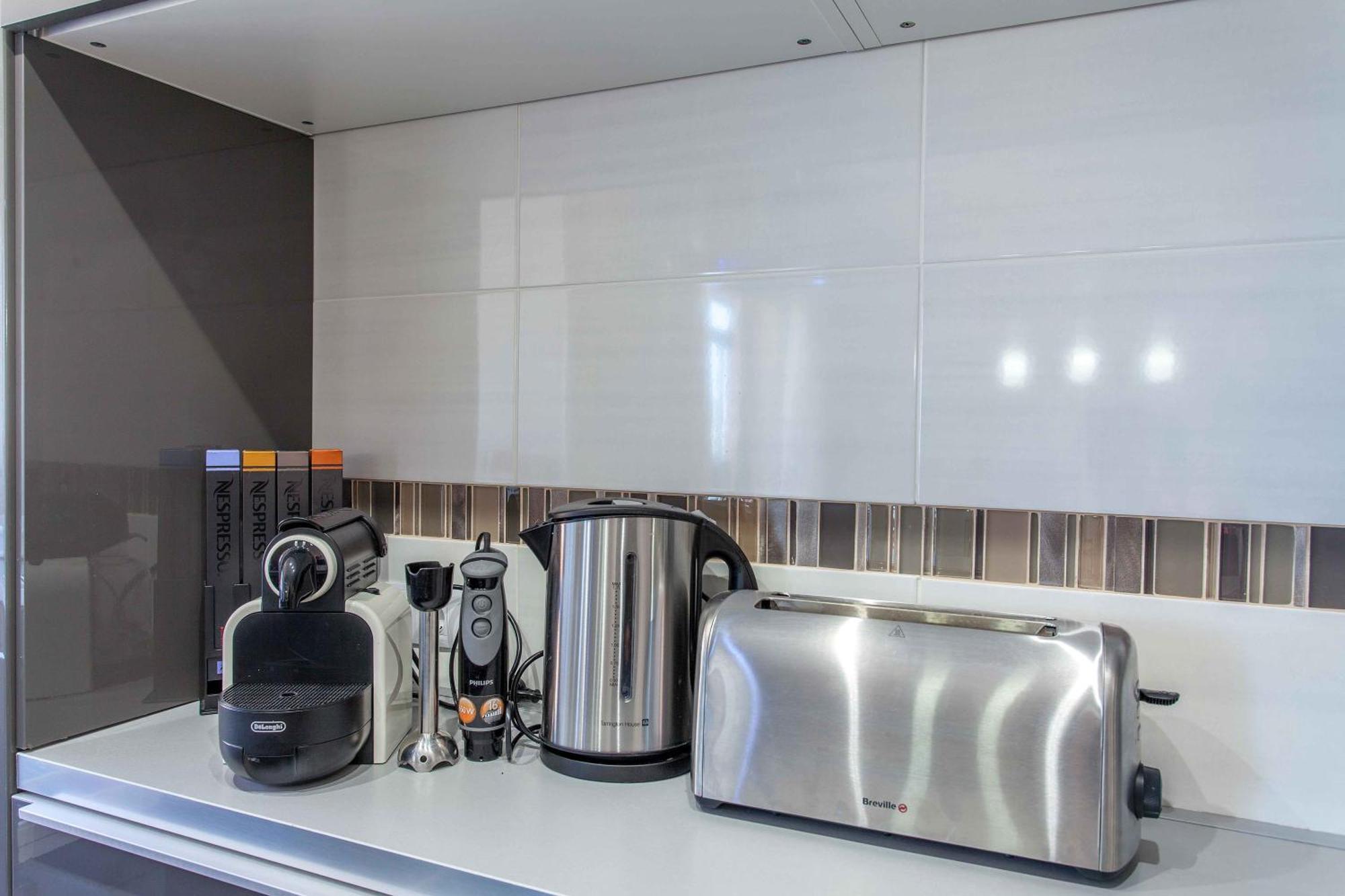 Apartment Malvarrosa Beach Cavite Valencia Bagian luar foto